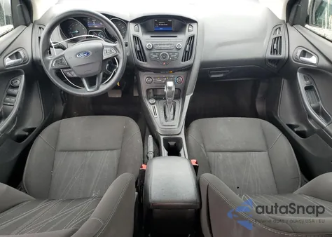 2016 Ford Focus Se z USA, uszkodzony, nr VIN 1FADP3F22GL402818